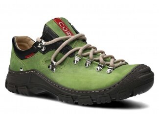 Men's trekking shoe NAGABA 055 light green crazy leather