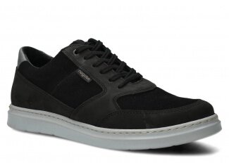 MEN SHOES MODEL 438 BLACK CRAZY LEATHER - SIZE 42