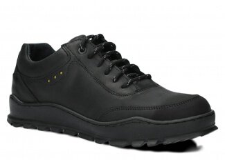 Trekking shoe NAGABA 0521 black crazy leather