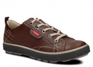 Shoe NAGABA 243 brown rustic leather