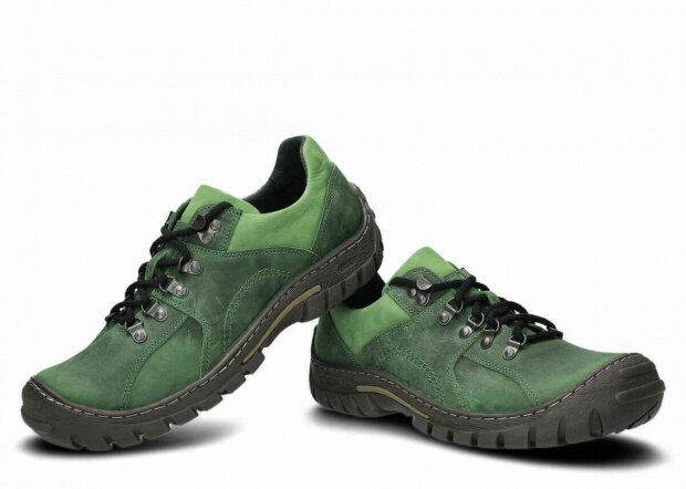 Men's trekking shoe NAGABA 457 green crazy leather