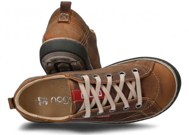 Shoe NAGABA 243 brown crazy leather