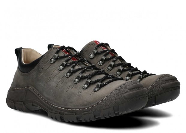 Men's trekking shoe NAGABA 444 grey crazy leather