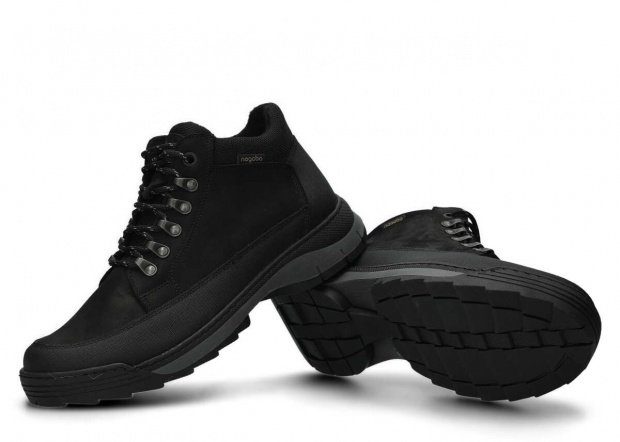 Men's trekking ankle boot NAGABA 443 black crazy leather