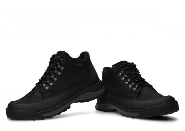 Men's trekking ankle boot NAGABA 443 black crazy leather