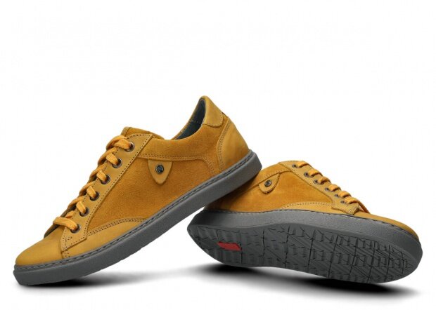 Men's shoe NAGABA 434 yellow velours leather