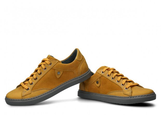 Men's shoe NAGABA 434 yellow velours leather