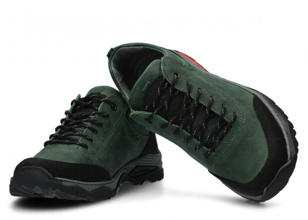 Men's trekking shoe NAGABA 408 green crazy leather