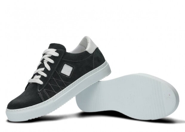 Shoe NAGABA 010 graphite velours leather