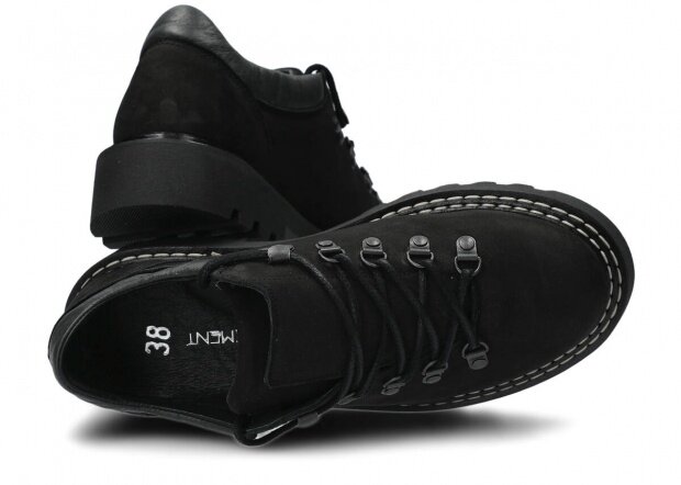 Shoe EVENEMENT EV902 black samuel leather