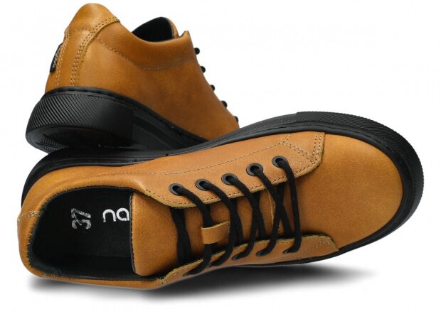 Shoe NAGABA 607 yellow cloud leather