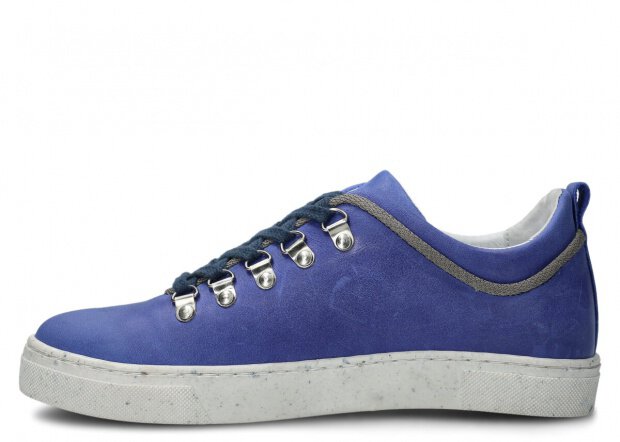 YOUTH SHOE MODEL 1042 CORNFLOWER PARMA - SIZE 38